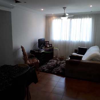 Apartamento em Santos, bairro Aparecida