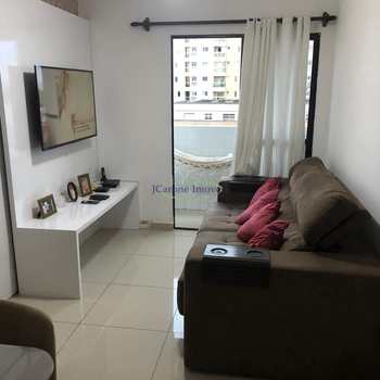 Apartamento em Santos, bairro Estuário