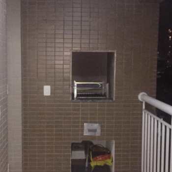 Apartamento em Santos, bairro Estuário