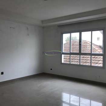 Casa em Santos, bairro Boqueirão