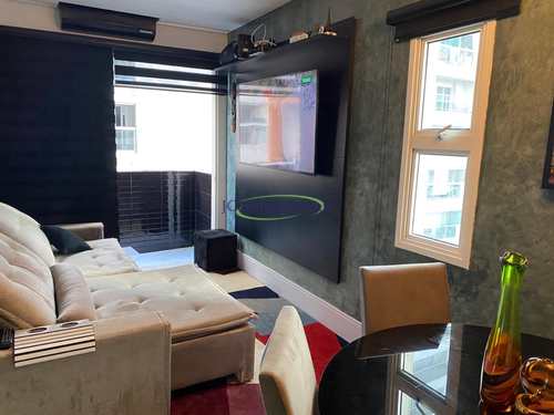 Apartamento, código 64152409 em Santos, bairro Gonzaga