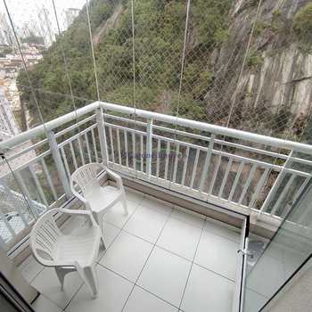 Apartamento em Santos, bairro Marapé