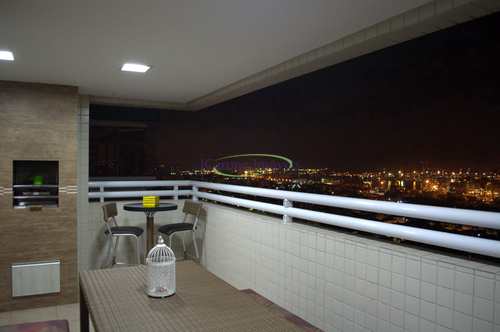 Apartamento, código 64152690 em Santos, bairro Ponta da Praia