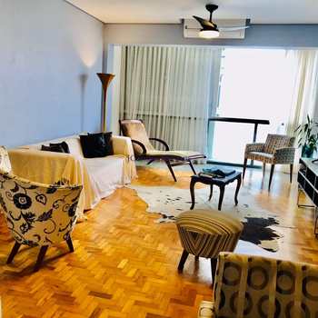 Apartamento em Santos, bairro Aparecida