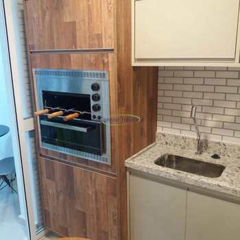 Apartamento em Santos, bairro Boqueirão