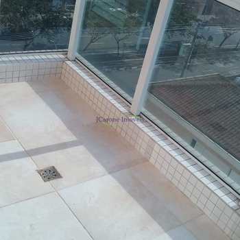 Apartamento em Santos, bairro Estuário