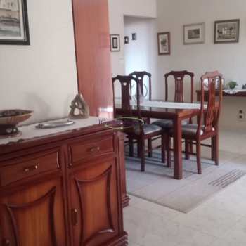 Apartamento em Santos, bairro Campo Grande