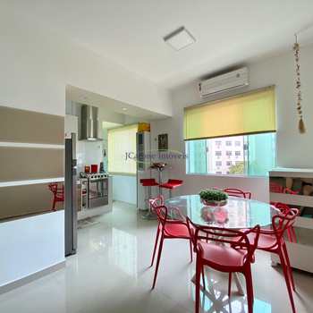 Apartamento em Santos, bairro José Menino