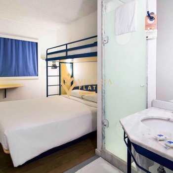 Flat em Barueri, bairro Tamboré