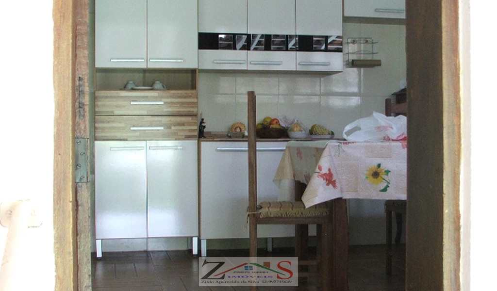 Casa em Santo Antônio do Pinhal, bairro Centro