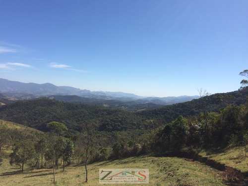 Sítio, código 26 em Santo Antônio do Pinhal, bairro Centro