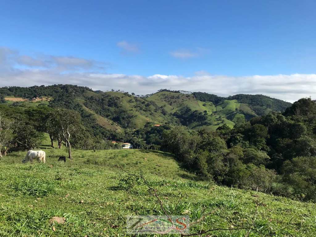 Sítio em Santo Antônio do Pinhal, no bairro Centro