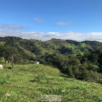 Sítio em Santo Antônio do Pinhal, bairro Centro