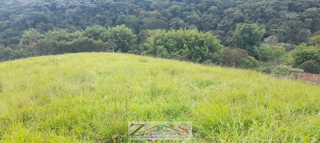 Sítio em Santo Antônio do Pinhal, no bairro 13 Km