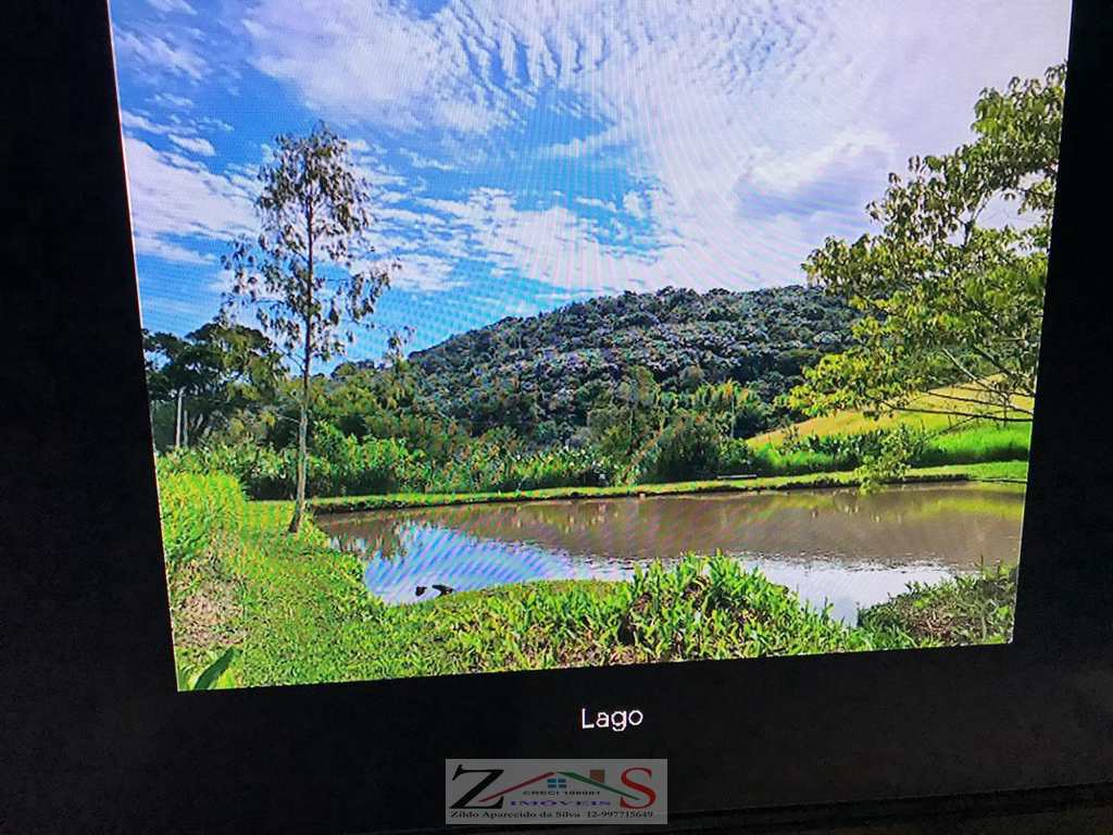 Sítio em Santo Antônio do Pinhal, no bairro 13 Km