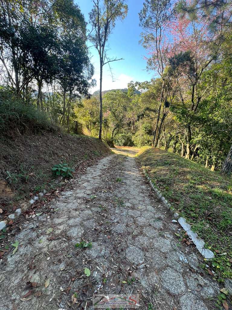 Terreno em Santo Antônio do Pinhal, no bairro 2 Km