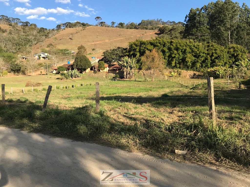 Terreno em Santo Antônio do Pinhal, no bairro 6 Km