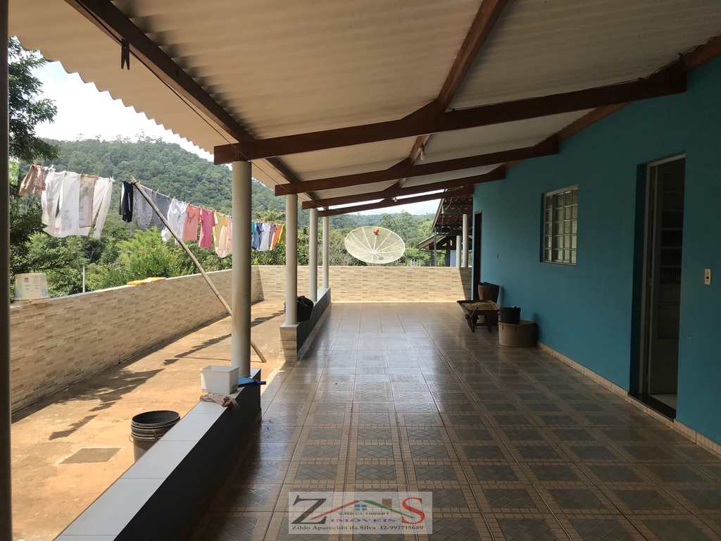 Chácara em Santo Antônio do Pinhal, no bairro 13 Km