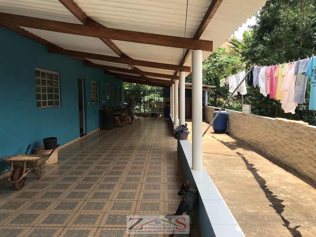 Chácara em Santo Antônio do Pinhal, no bairro 13 Km