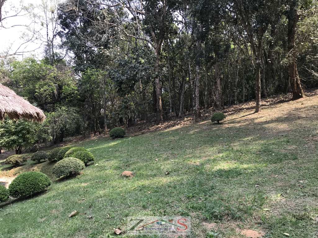 Sítio em Santo Antônio do Pinhal, no bairro 13 Km