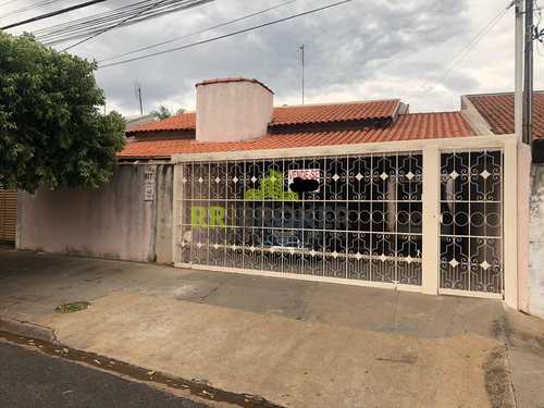 Casa, código 39 em Catanduva, bairro Jardim Residencial Diolfen Martani