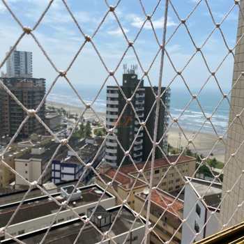 Apartamento em Praia Grande, bairro Caiçara