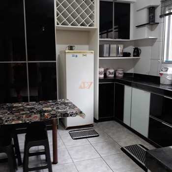 Sobrado em Praia Grande, bairro Canto do Forte
