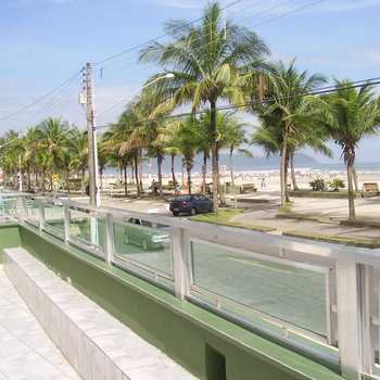 Apartamento em Praia Grande, bairro Aviação