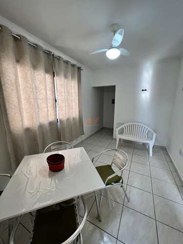 Apartamento, código 4593 em Praia Grande, bairro Boqueirão