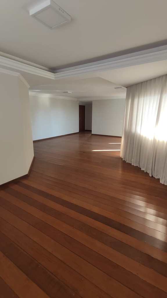 Apartamento em Jales, no bairro Centro