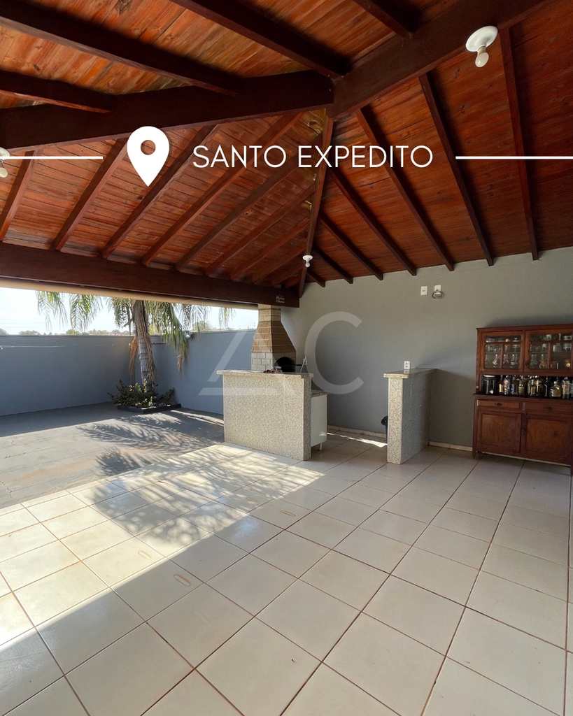 Casa em Jales, no bairro Jardim Santo Expedito