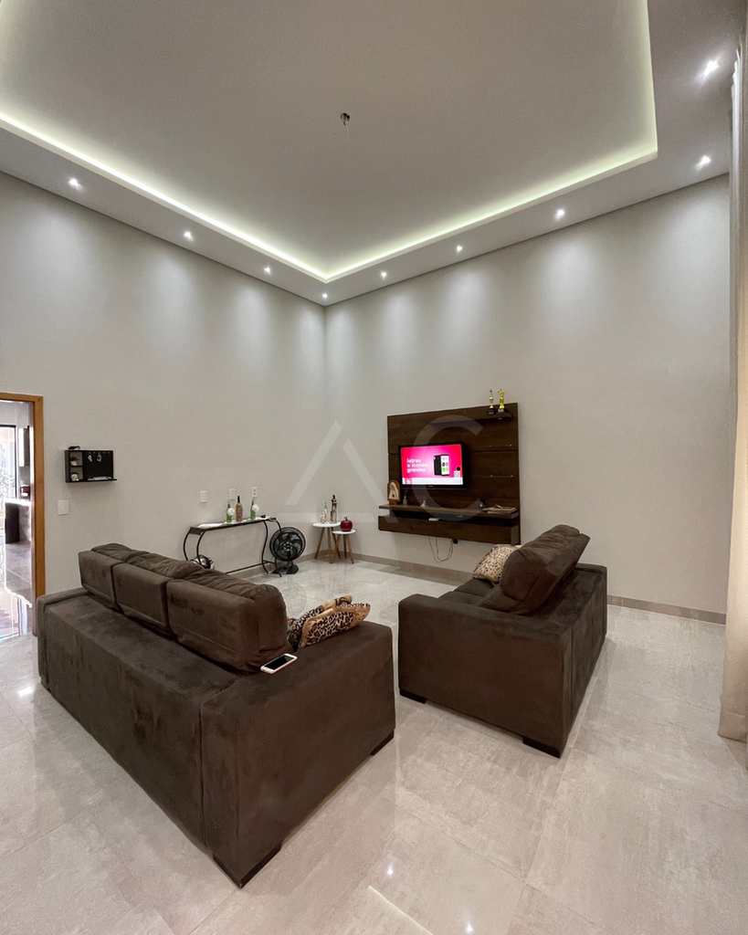 Casa em Jales, no bairro Jardim Doutor Euplhy Jalles