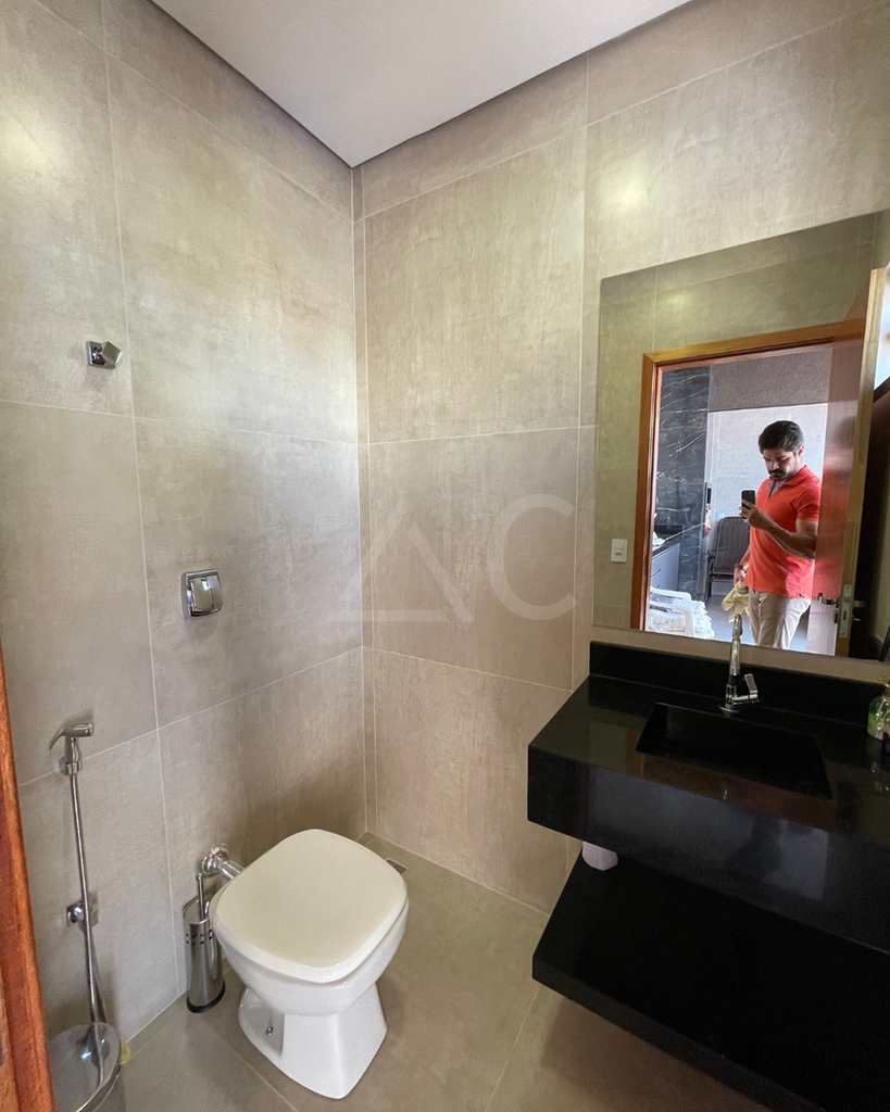 Casa em Jales, no bairro Jardim Doutor Euplhy Jalles