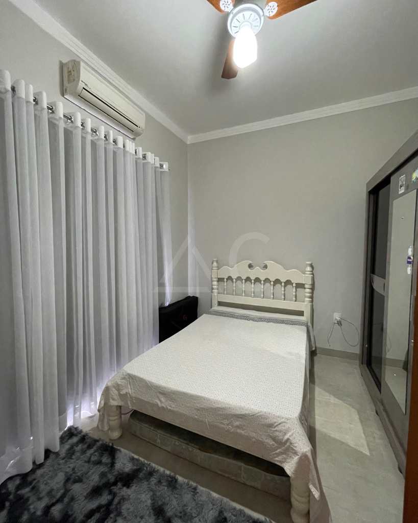Casa em Jales, no bairro Jardim Doutor Euplhy Jalles