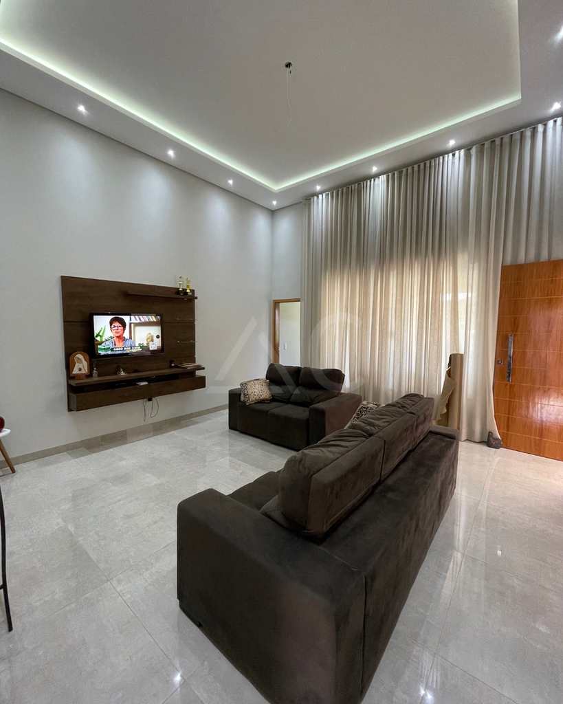 Casa em Jales, no bairro Jardim Doutor Euplhy Jalles