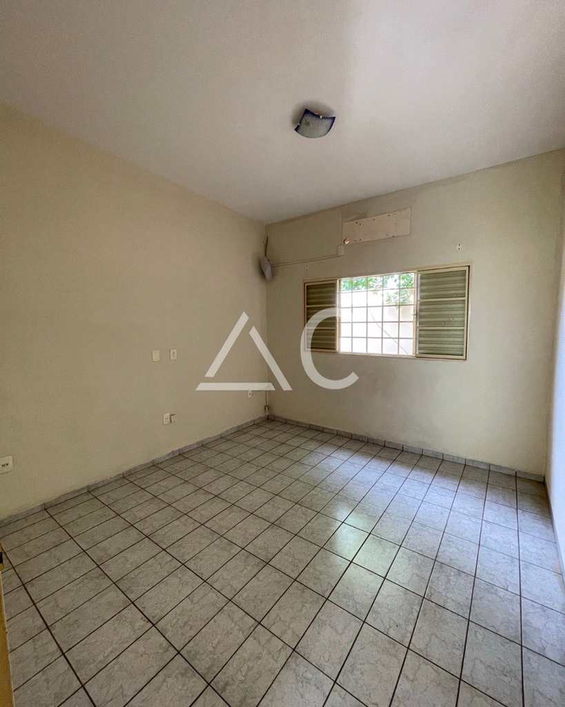 Casa em Jales, no bairro Jardim Tangará