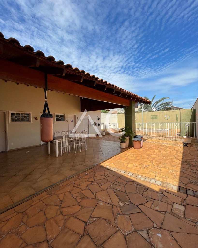 Casa em Jales, no bairro Jardim Estados Unidos