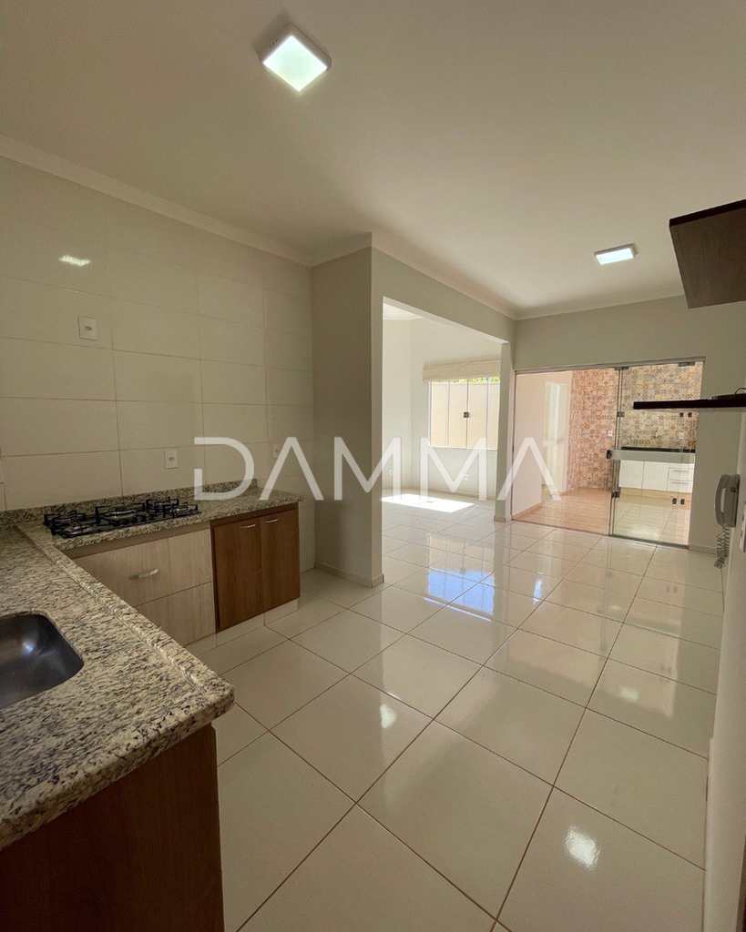 Casa em Jales, no bairro Residencial Paineiras II