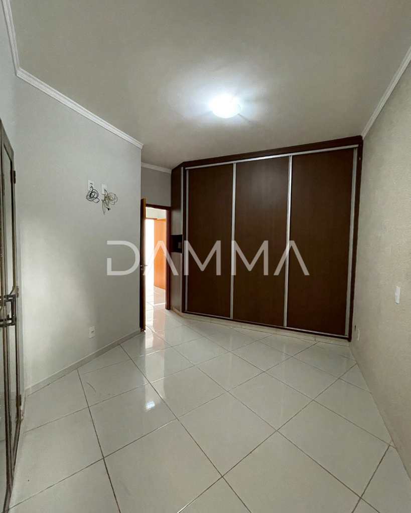 Casa em Jales, no bairro Residencial Paineiras II