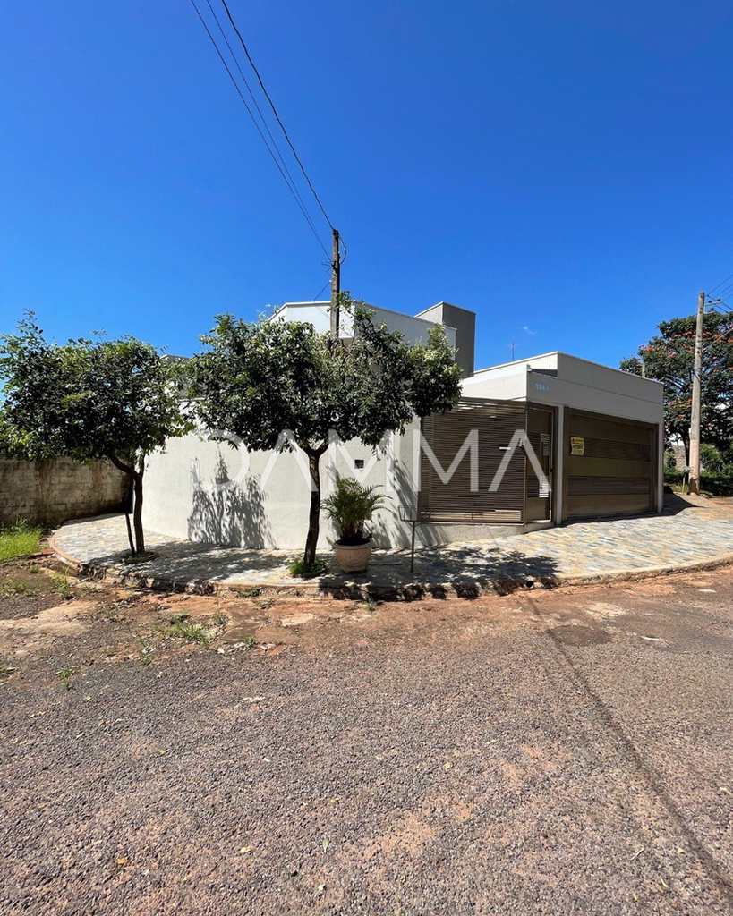 Casa em Jales, no bairro Residencial Paineiras II