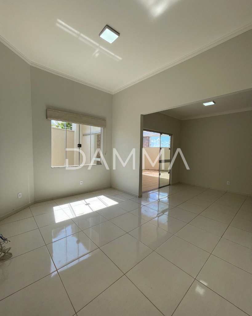 Casa em Jales, no bairro Residencial Paineiras II