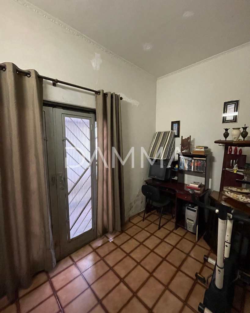 Casa em Jales, no bairro Jardim Oiti