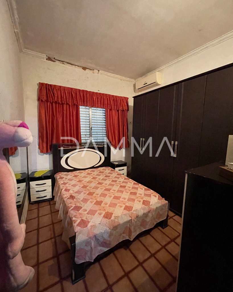 Casa em Jales, no bairro Jardim Oiti