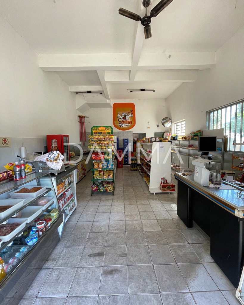 Casa em Jales, no bairro Jardim Oiti