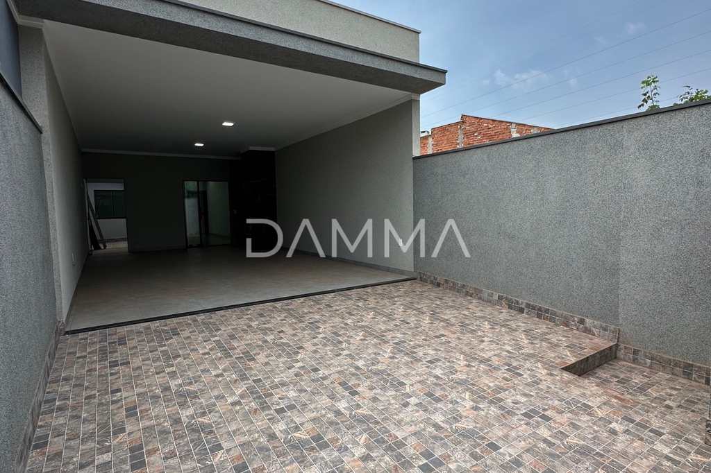 Casa em Jales, no bairro Residencial Monte Líbano
