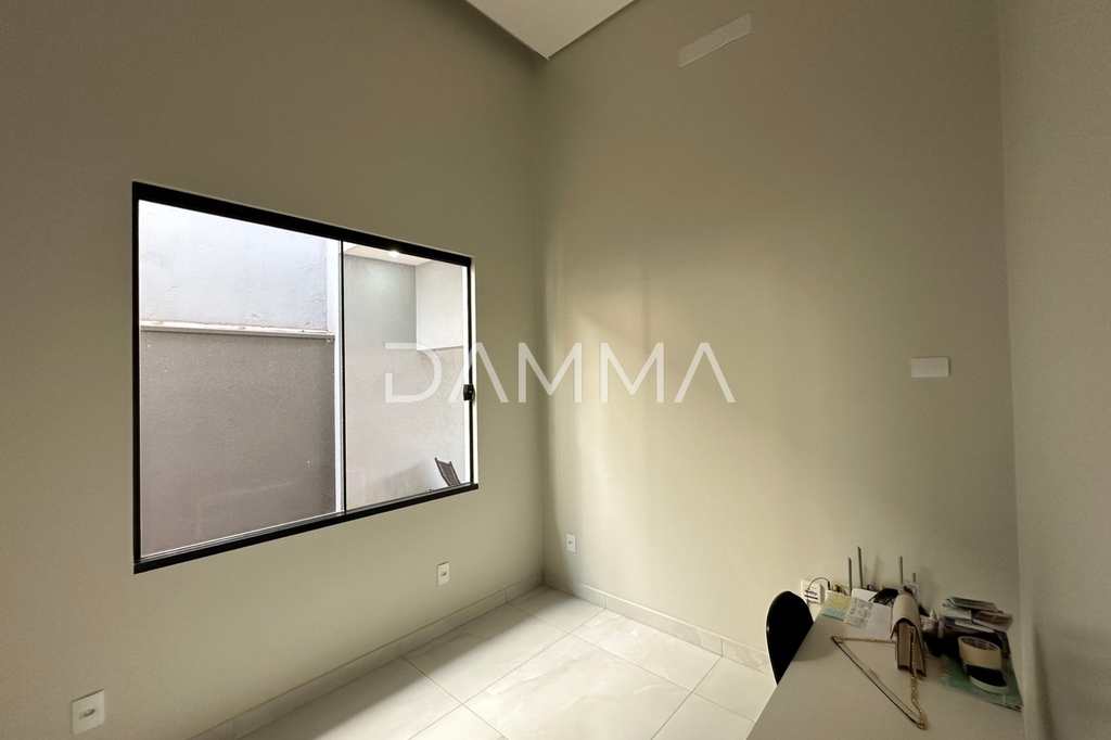 Casa em Jales, no bairro Jardim Pires de Andrade