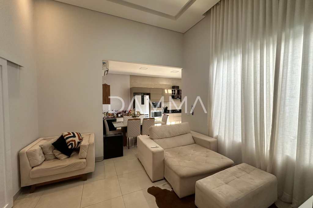 Casa em Jales, no bairro Jardim Oiti