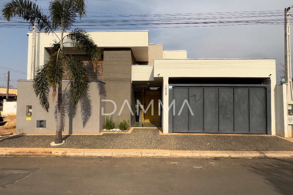 Casa em Jales, no bairro Jardim Oiti