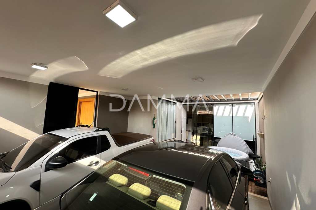 Casa em Jales, no bairro Jardim Oiti