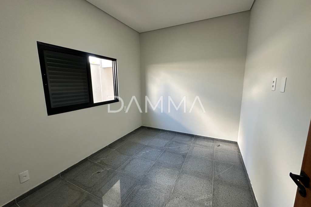 Casa em Jales, no bairro Residencial Vila Mariana